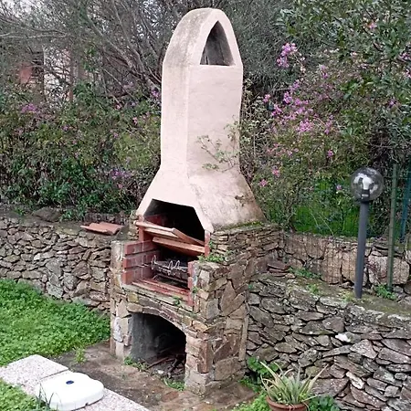 Cala D'ambra סאן תאודורו
